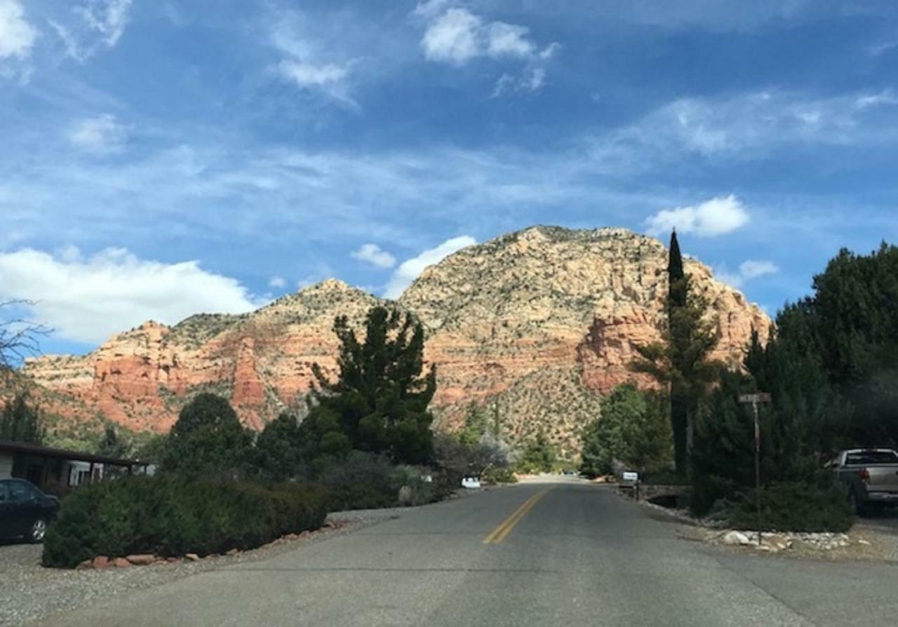 Spacious House With Hot Tub Spa, To Enjoy Red Rock View, Near Amitabha Stupa, And Trails Sedona Extérieur photo